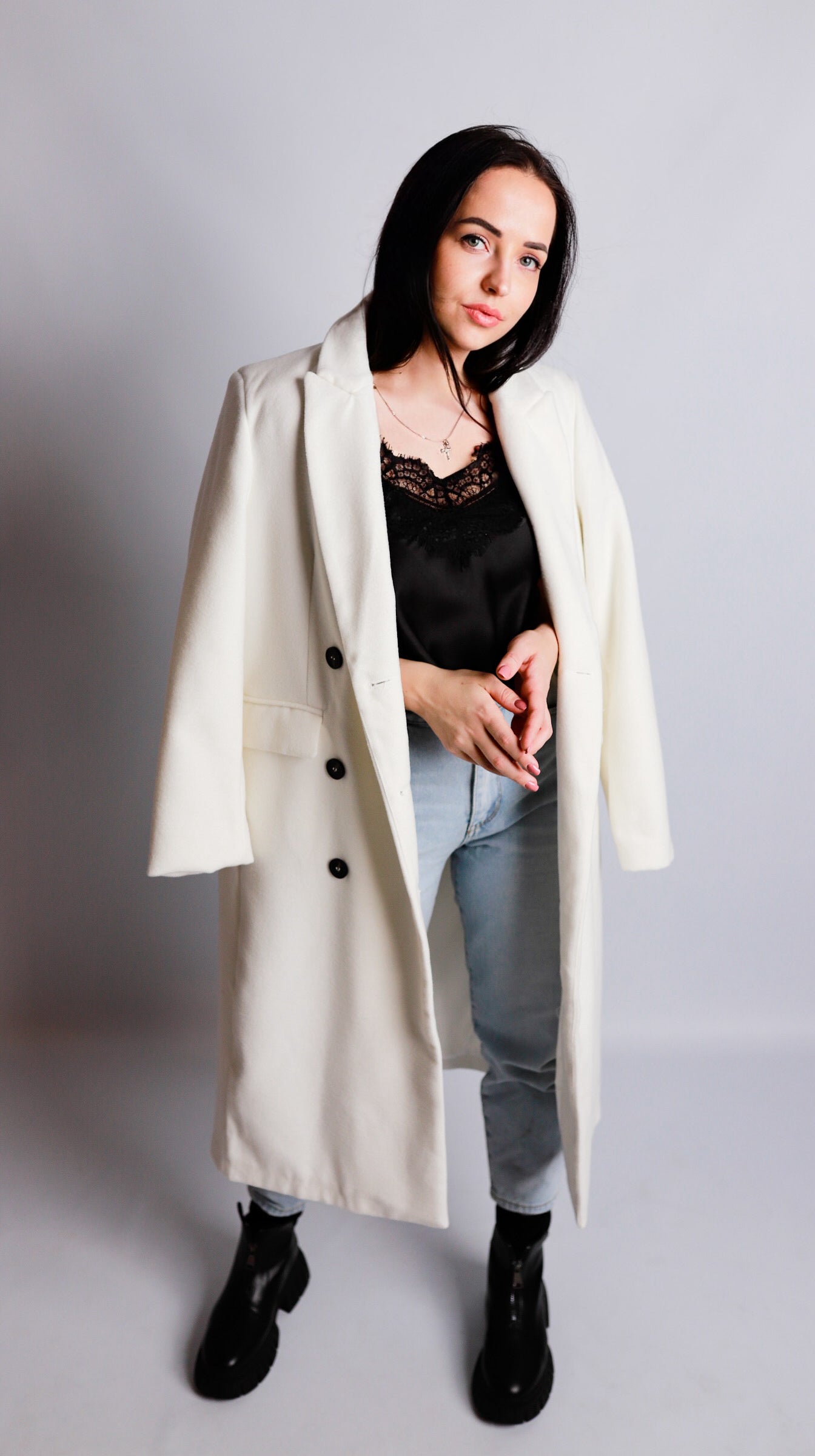 Pusgarais starpsezonas mētelis - BALTA